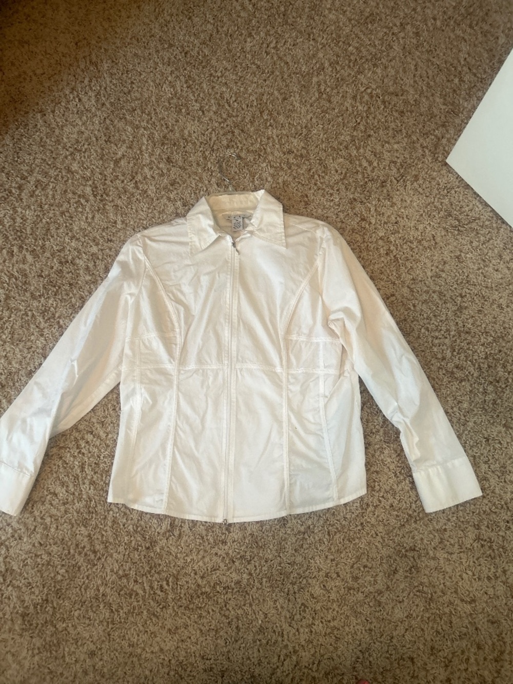 White zip up blouse